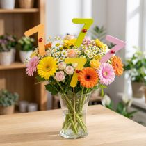Product Anniversary number "7" on stick Colorful number plugs 7.5cm 16 pcs