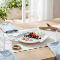 Product Decorative plate fish ceramic table decoration blue white 30×22cm
