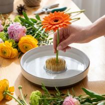 Product Creative floral arrangement aid with brass pins for Ikebana and flower arrangements