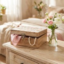 Product Wooden box with lid jewelry box wooden box 20×20×9.5cm