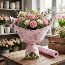 Product Floral wrapping paper with heart motifs for decorative flower creations, 25cm x 25m