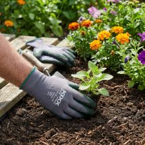 Product Comfortable and robust gardening gloves with a secure grip