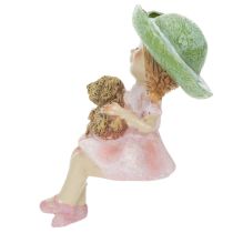 Product Shelf sitter Smiling girl with dog Ø4.5cm H9.5cm