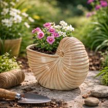 Product Ceramic flower pot with snail design for special plant arrangements, 21cm