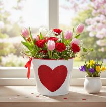 Product White flower pot with red heart, planter, Ø13cm H10.5cm