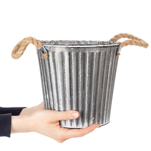 Decorative pot for planting, metal pot with handles, metal decoration shabby chic Ø21.5cm | Floristik24.ie