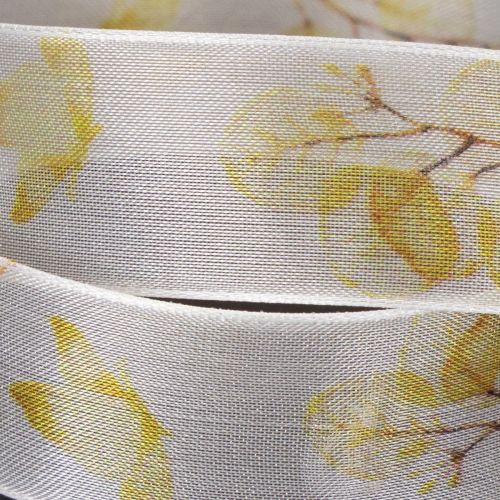 Decorative ribbon with leafy