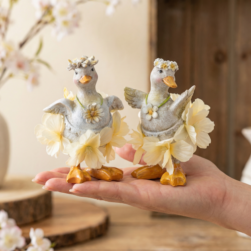 Product Decorative duck figurine in a floral dress, spring, detailed summer decoration accessory, 11cm, 2 pieces