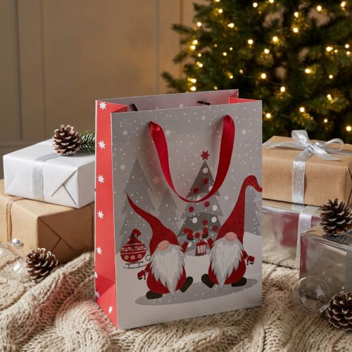 Gift bag with handles, gnome