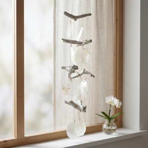 Product Driftwood Capiz shell garland mother of pearl H100cm