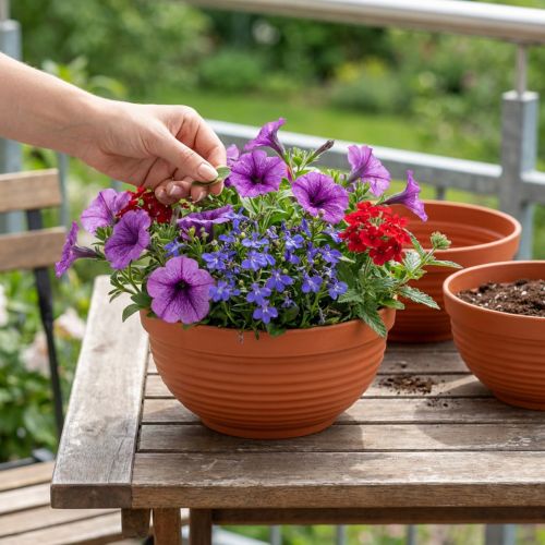 Product R-bowl plastic terracotta Ø19cm, 10 pieces