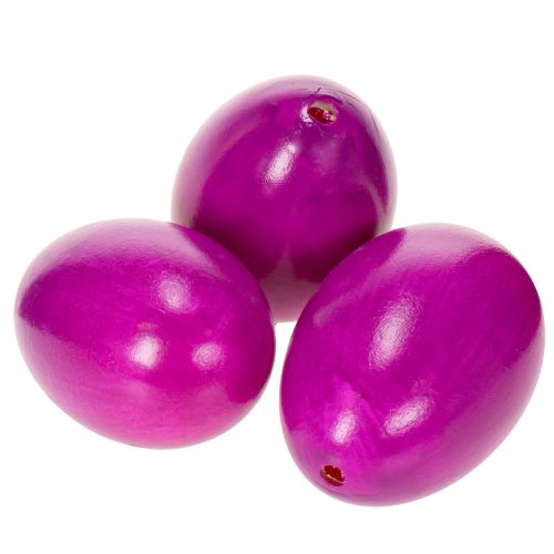 Blown-out goose eggs for Easter decorations – perfect for creative spring home decor.