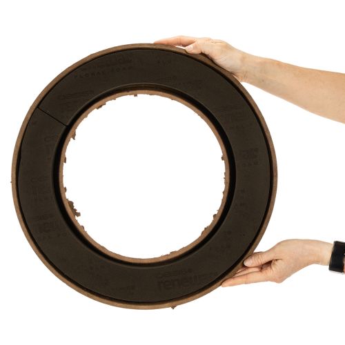 Floral foam ring OASIS® Renewal® Floral Foam Biolit® 45cm 2pcs | Floristik24.ie