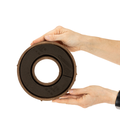 Floral foam ring OASIS® Renewal® Floral Foam Biolit® Ring 17cm 2pcs | Floristik24.ie
