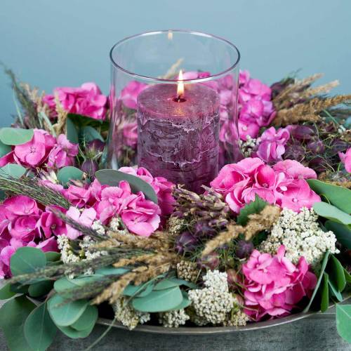 Product Solid coloured candles burgundy different sizes