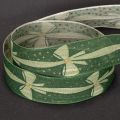 Gift ribbon with bows for