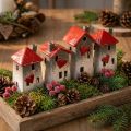 Romantic ceramic houses with heart motif – red &amp; natural tones, 11 cm – lovingly designed winter decoration – 3 pieces | Floristik24.ie