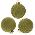 Floristik24 Christmas tree bauble, velvet look, green, textured mix, 8cm, 12 pieces. Christmas bauble, flocked moss green, plastic baubles, moss green flocked. Cotton cords included for each bauble.
